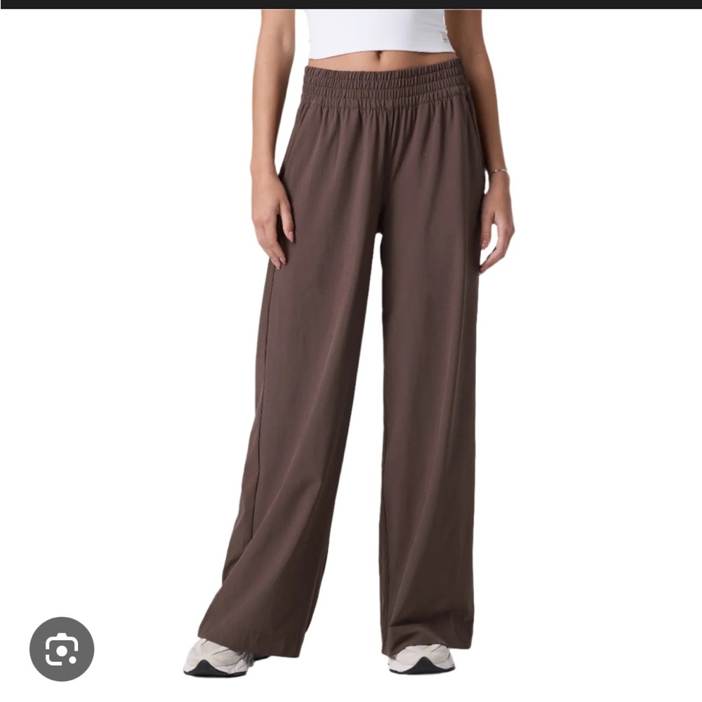 NWT Vuori Villa Wide-leg java size small